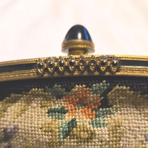 1930's Floral Tapestry Clutch with Chain Strap - Picture 6 of 6